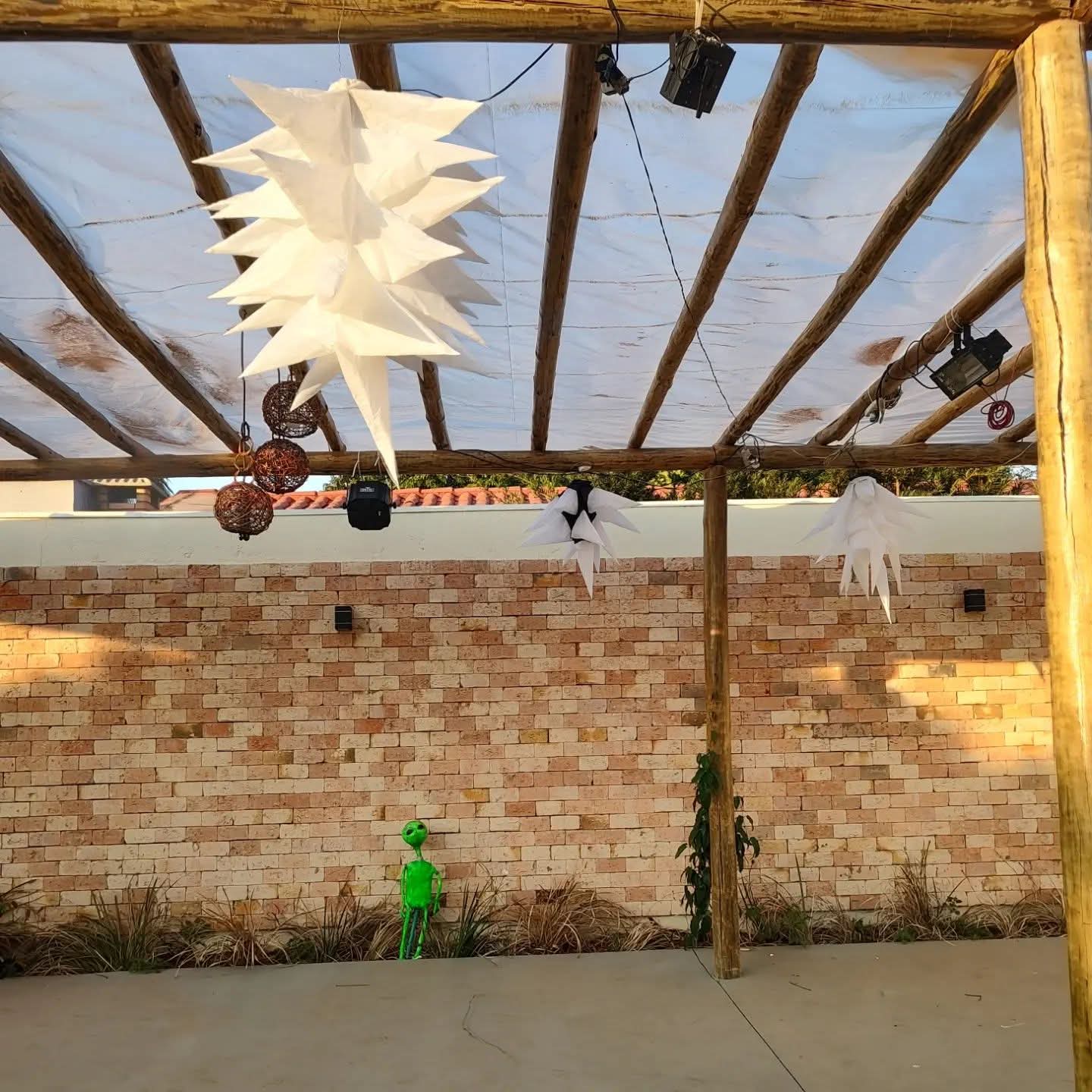 Detalhes decorativos da pérgola
